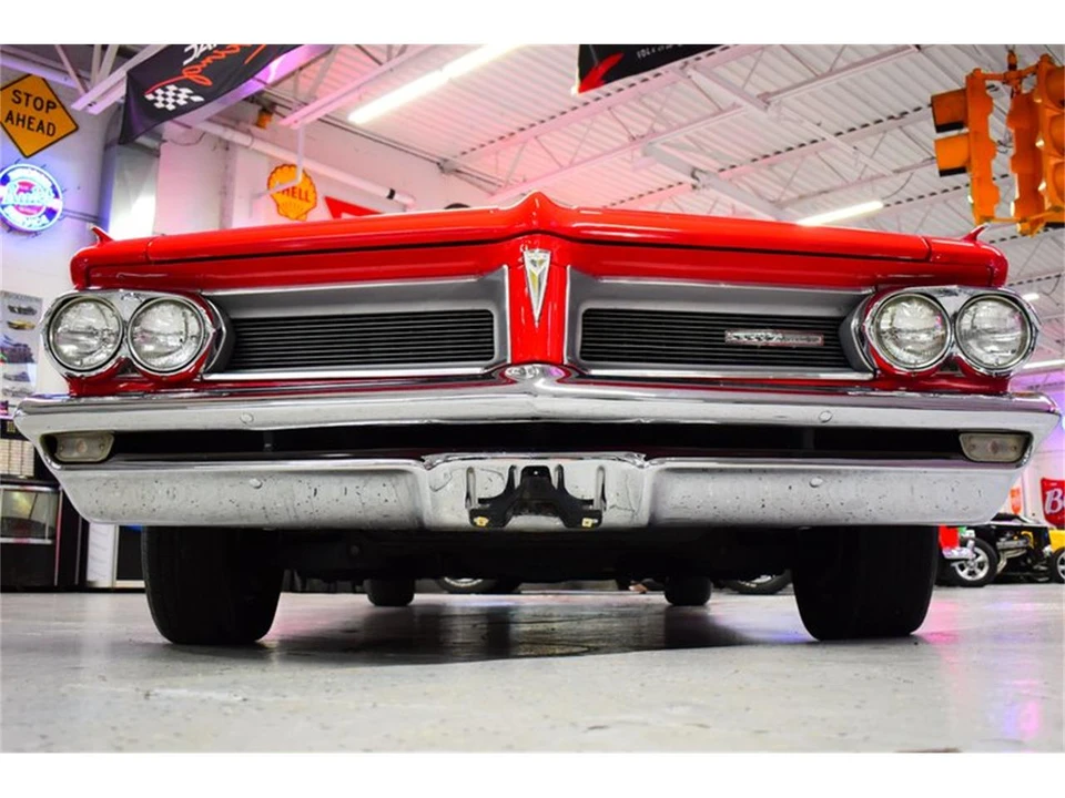 1962 Pontiac Grand Prix 1st Gen - Image 28 of 31