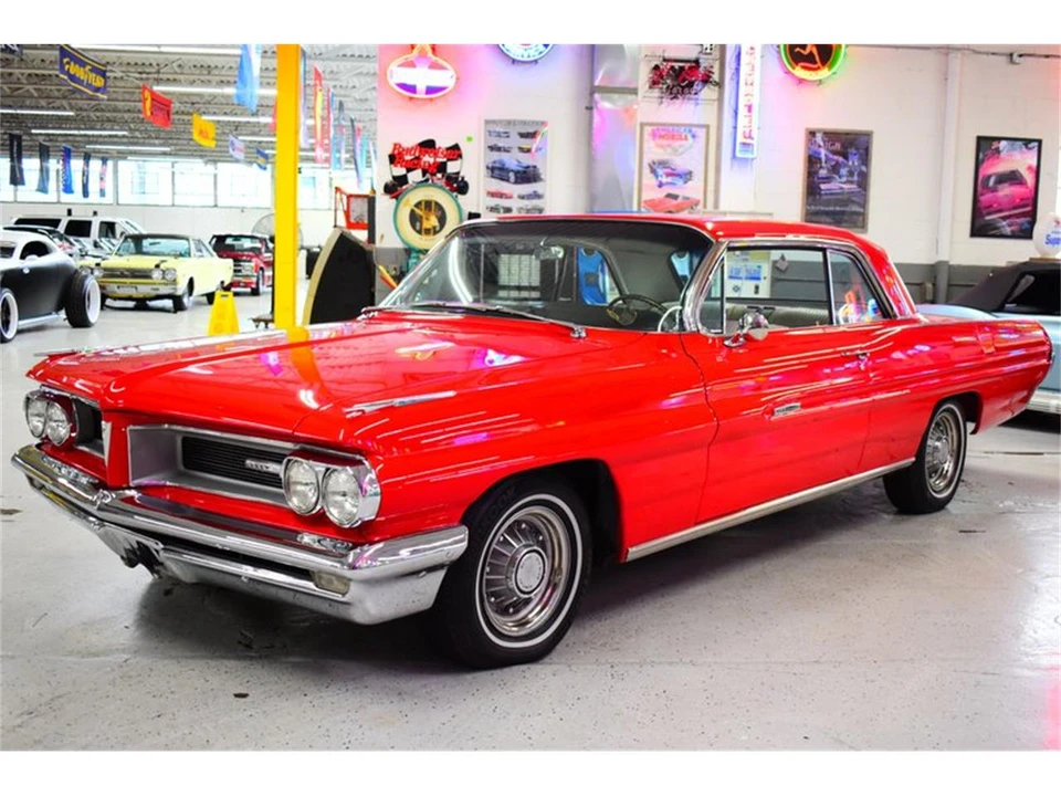 1962 Pontiac Grand Prix 1st Gen - Image 23 of 31