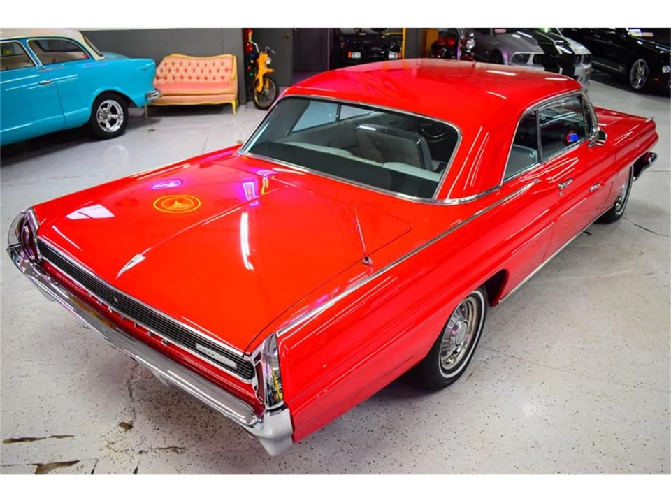 1962 Pontiac Grand Prix 1st Gen - Image 10 of 31