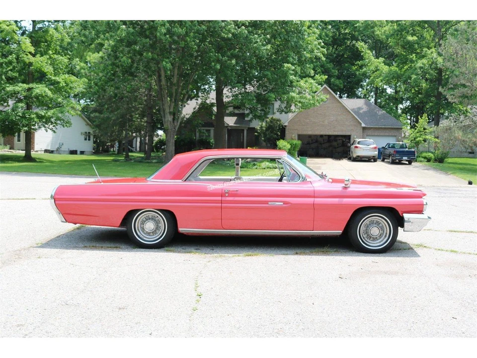 1962 Pontiac Grand Prix 1st Gen - Image 10 of 31