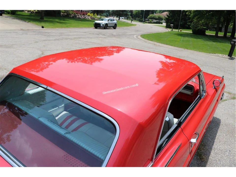 1962 Pontiac Grand Prix 1st Gen - Image 21 of 31