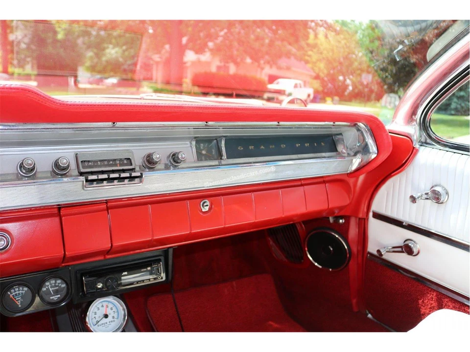 1962 Pontiac Grand Prix 1st Gen - Image 30 of 31