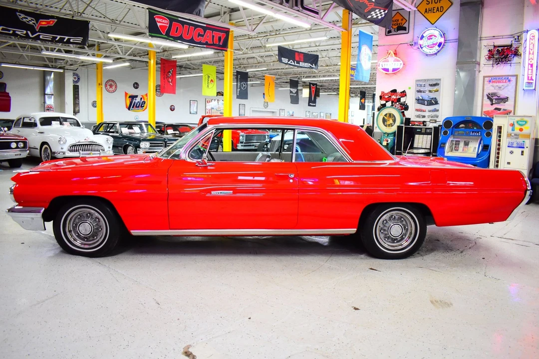 1962 Pontiac Grand Prix 1st Gen - Image 18 of 20