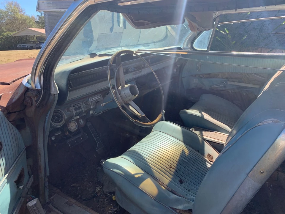 1962 Pontiac Grand Prix 1st Gen - Image 10 of 15
