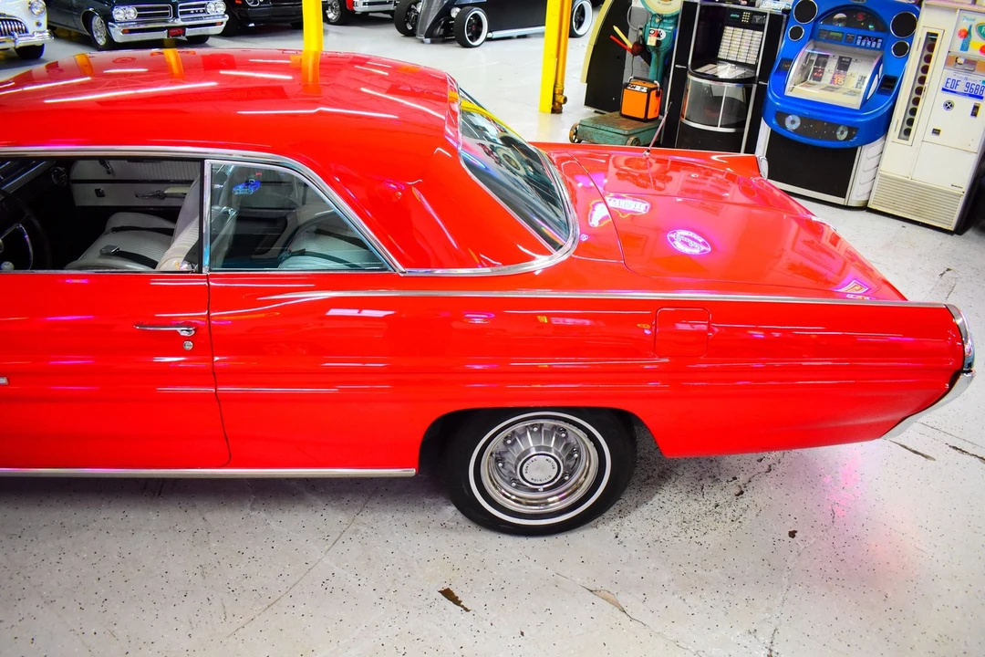 1962 Pontiac Grand Prix 1st Gen - Image 19 of 20