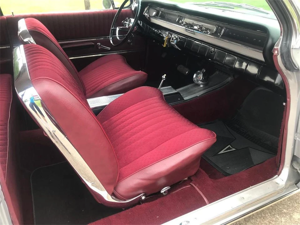 1962 Pontiac Grand Prix 1st Gen - Image 7 of 20