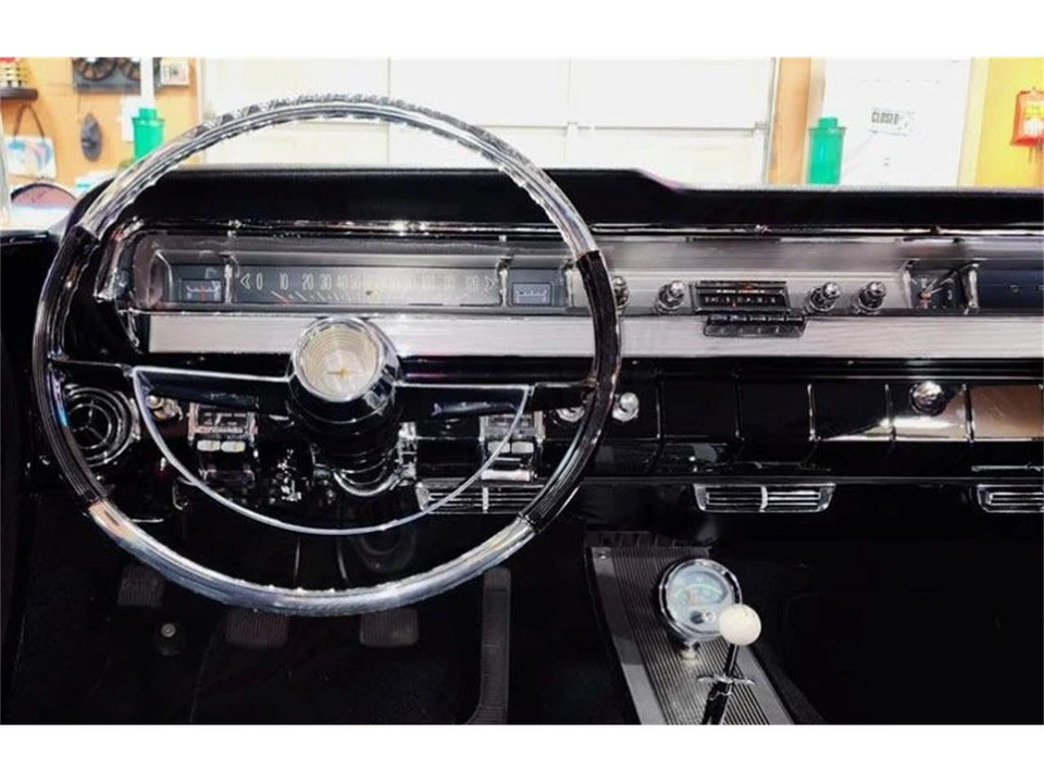 1962 Pontiac Grand Prix 1st Gen - Image 10 of 12
