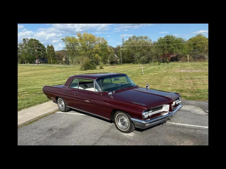 1962 Pontiac Grand Prix 1st Gen - Image 2 of 21