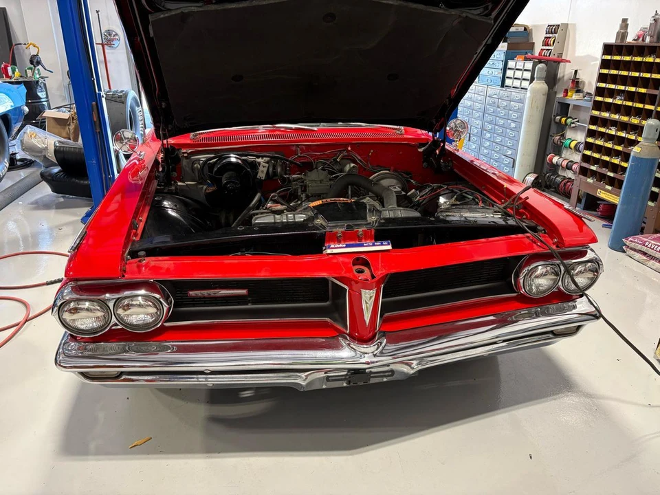 1962 Pontiac Grand Prix 1st Gen - Image 19 of 22