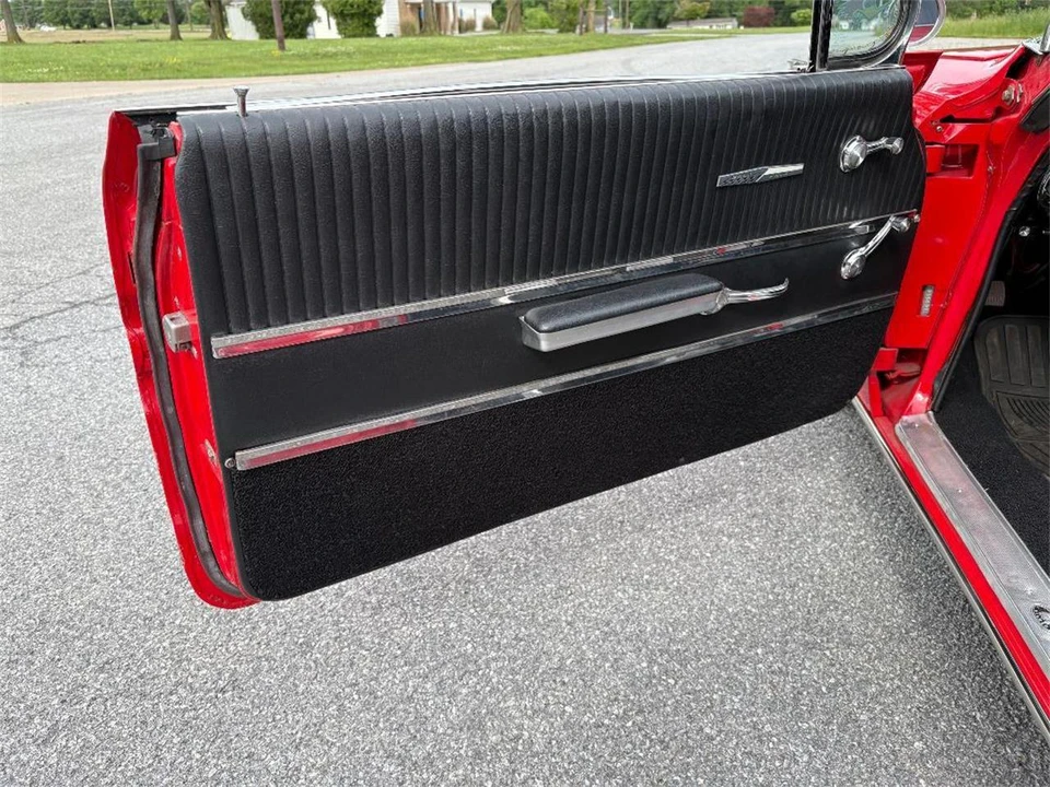 1962 Pontiac Grand Prix 1st Gen - Image 15 of 22