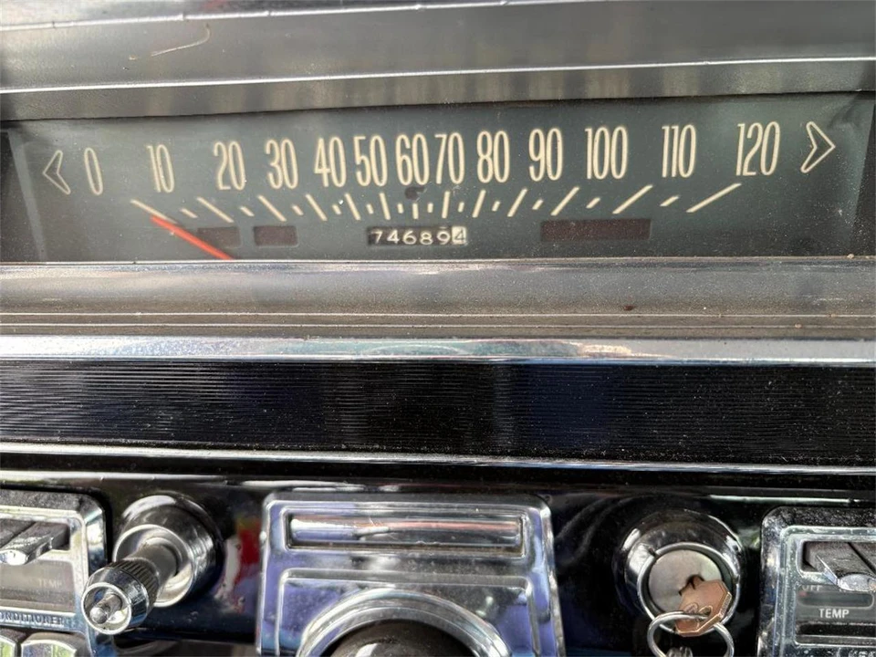 1962 Pontiac Grand Prix 1st Gen - Image 18 of 22