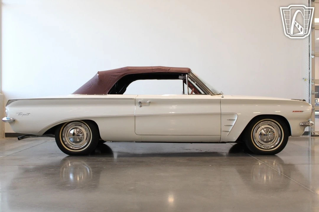 1962 Pontiac Tempest - Image 18 of 31