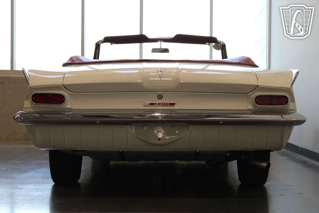 1962 Pontiac Tempest - Image 28 of 31