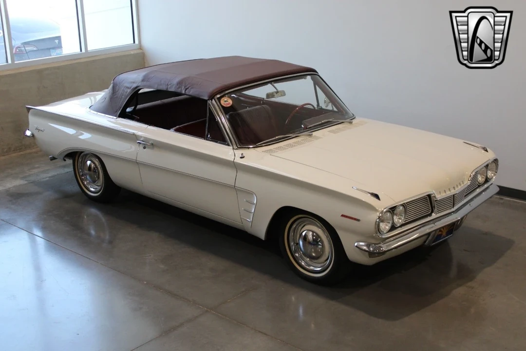 1962 Pontiac Tempest - Image 10 of 12