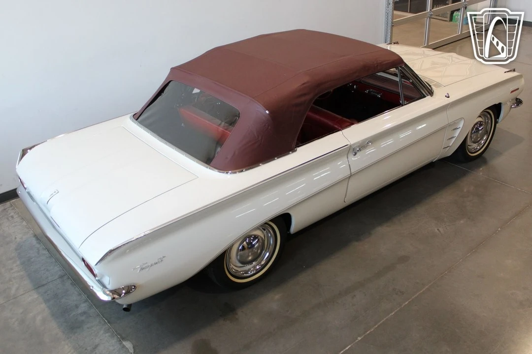 1962 Pontiac Tempest - Image 11 of 31