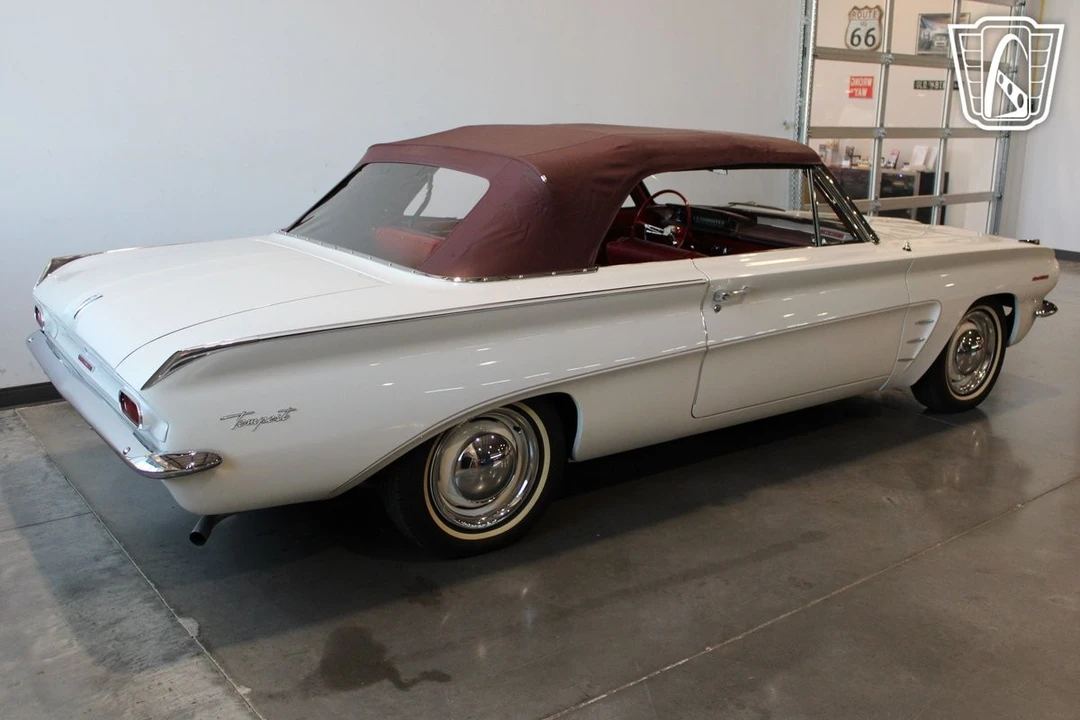 1962 Pontiac Tempest - Image 15 of 21