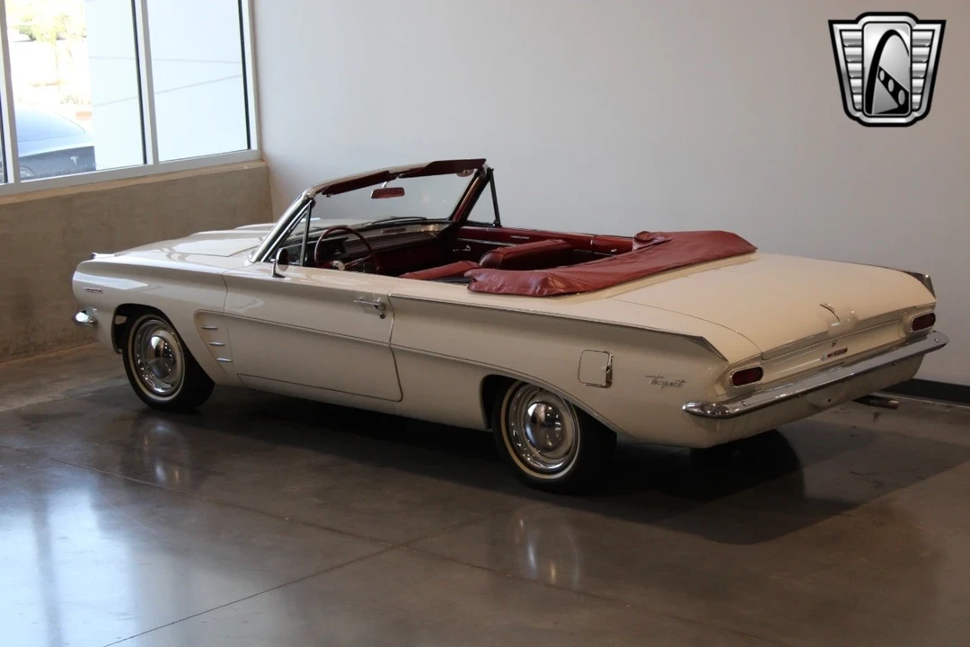 1962 Pontiac Tempest - Image 18 of 21