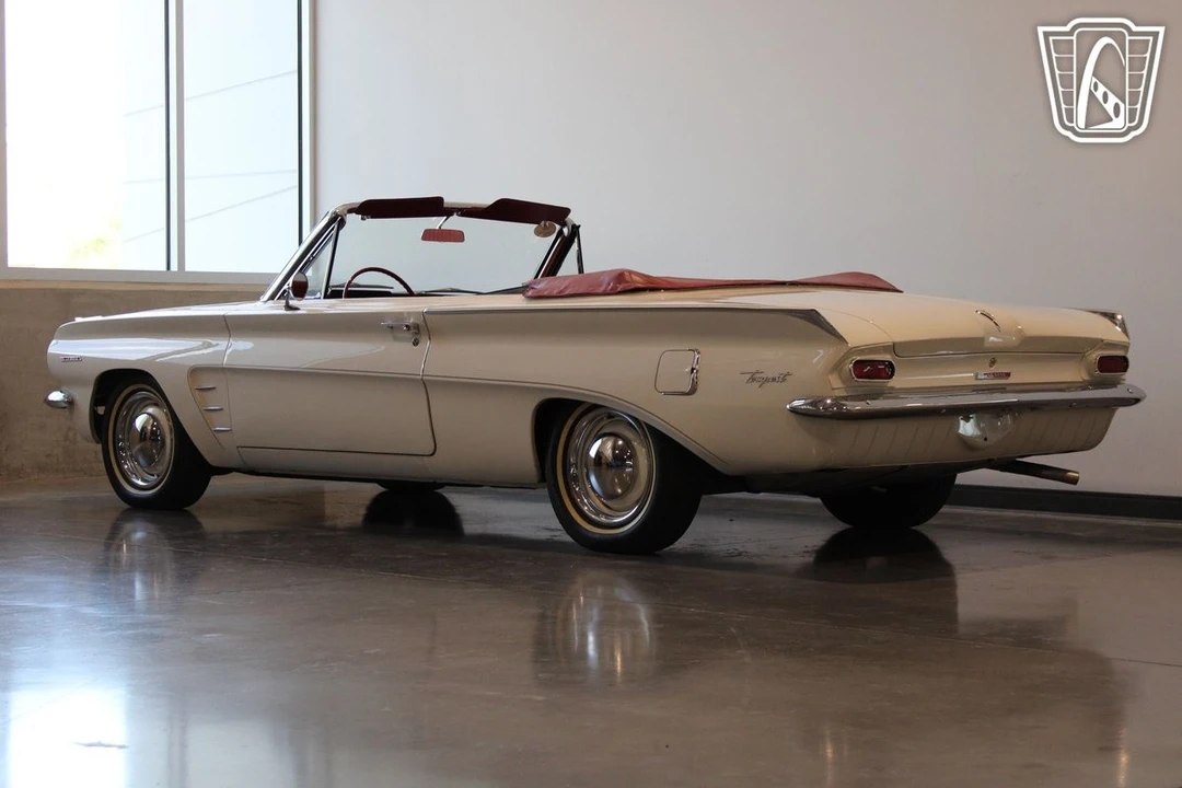 1962 Pontiac Tempest - Image 29 of 31