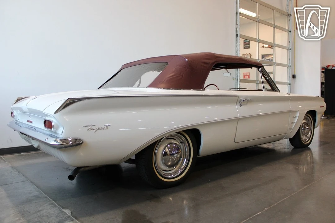 1962 Pontiac Tempest - Image 19 of 31