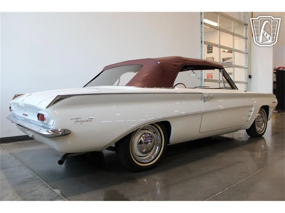 1962 Pontiac Tempest - Image 18 of 31