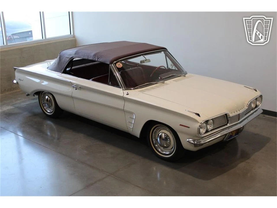 1962 Pontiac Tempest - Image 8 of 31