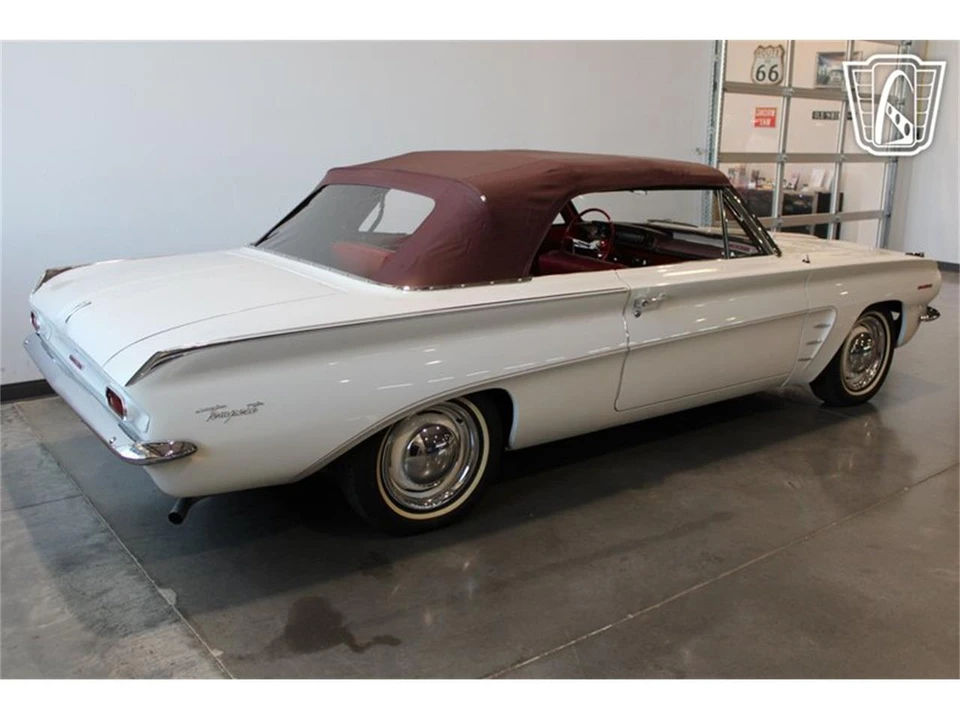 1962 Pontiac Tempest - Image 14 of 31