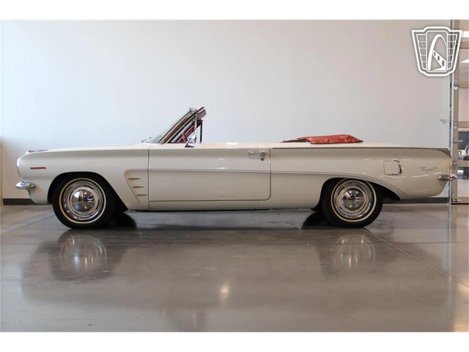 1962 Pontiac Tempest - Image 29 of 31