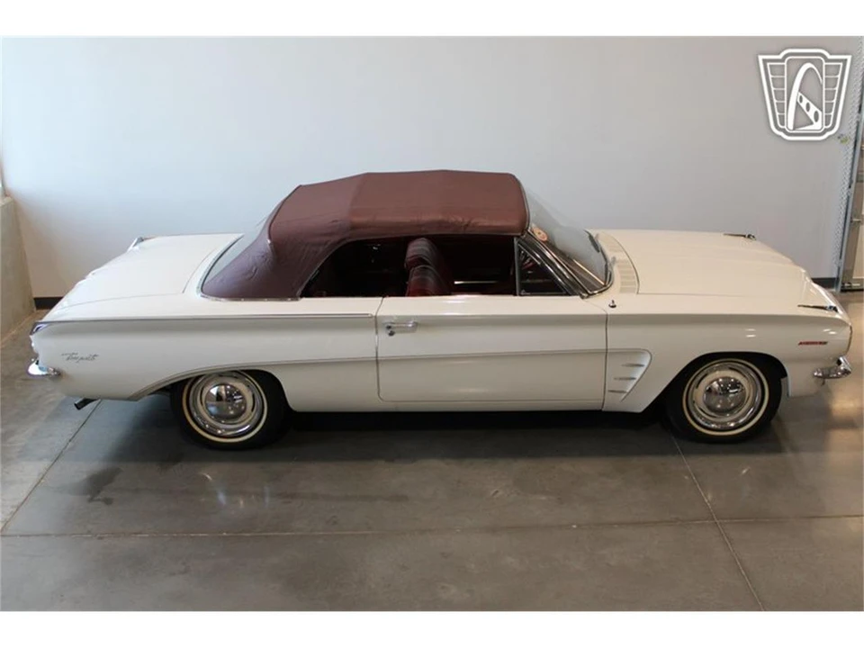 1962 Pontiac Tempest - Image 9 of 31