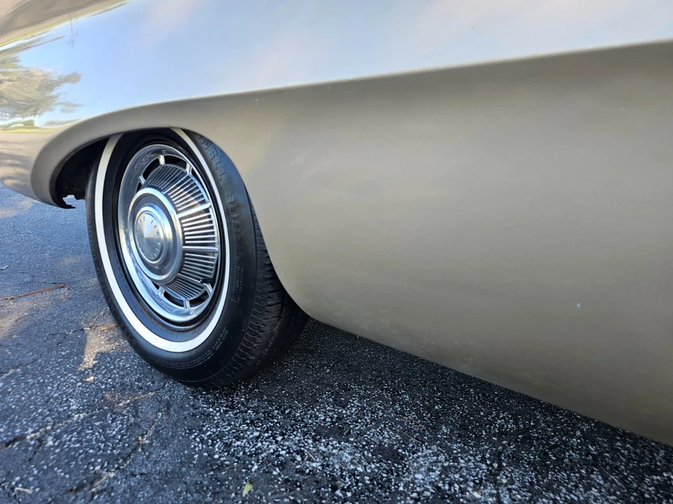 1962 Pontiac Tempest - Image 16 of 21