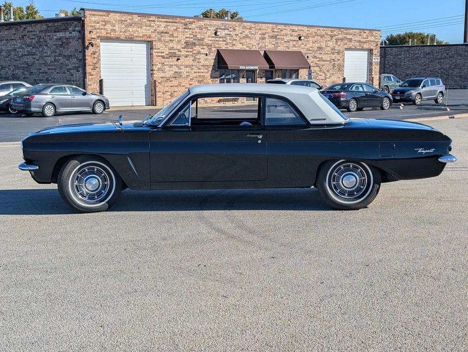1962 Pontiac LeMans 1st Gen - Image 19 of 21