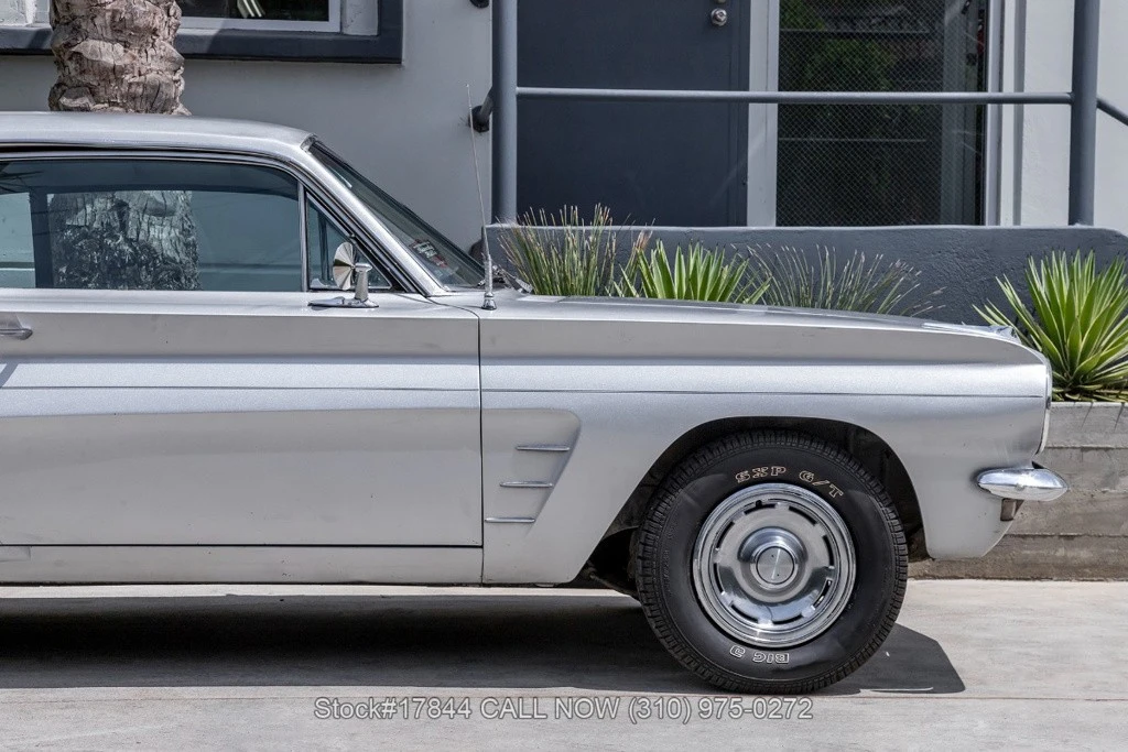 1962 Pontiac Tempest - Image 10 of 12