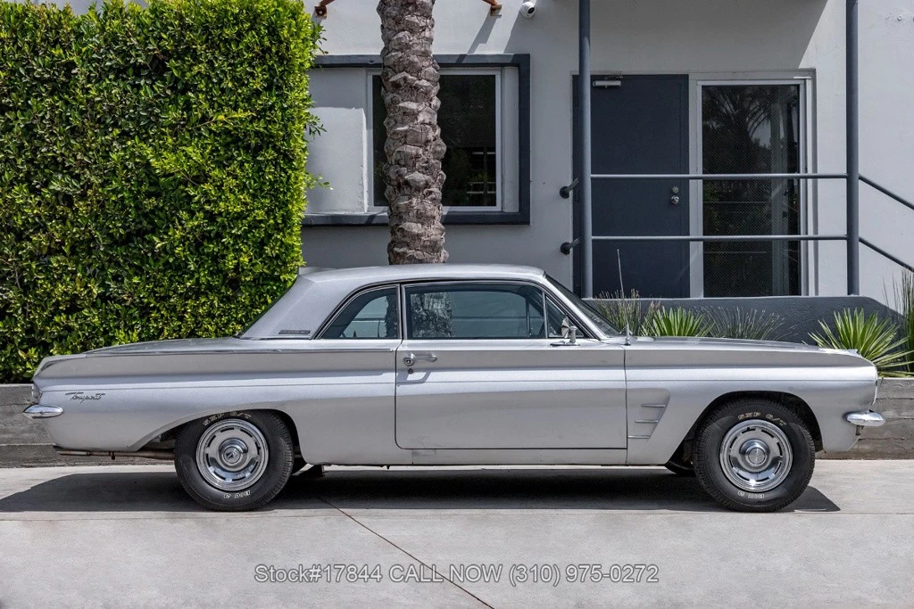1962 Pontiac Tempest - Image 4 of 12