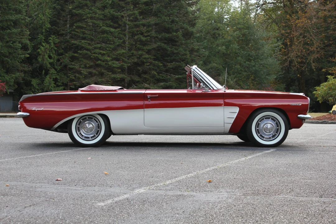 1962 Pontiac Tempest - Image 19 of 31