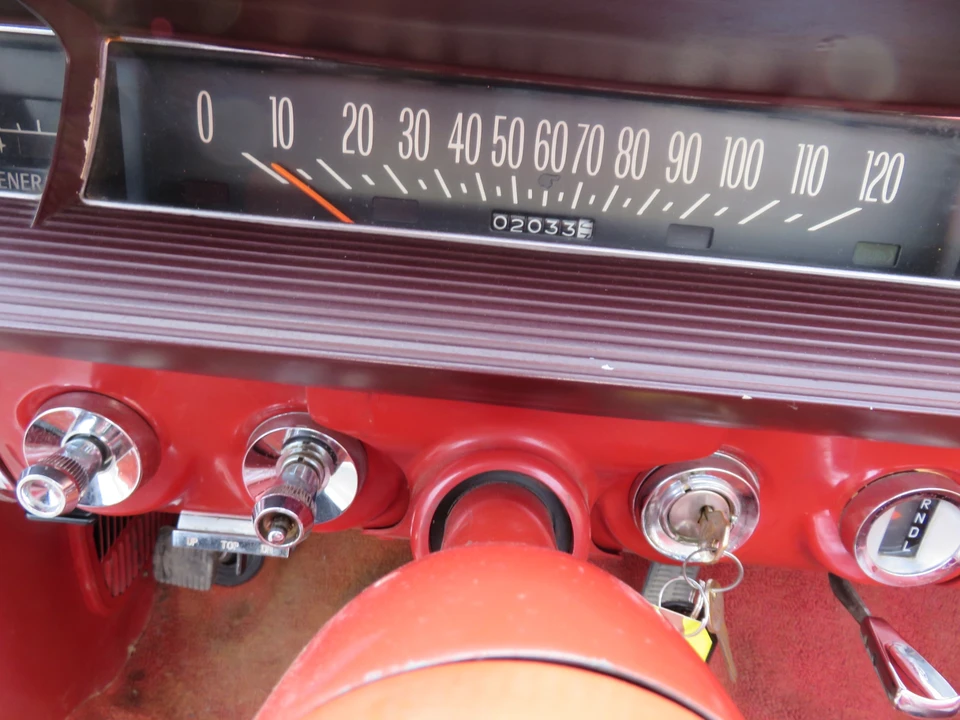 1962 Pontiac Tempest - Image 23 of 31