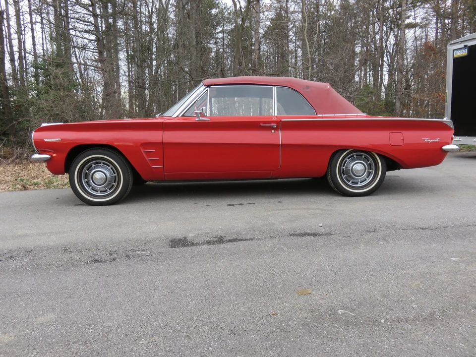 1962 Pontiac Tempest - Image 3 of 31