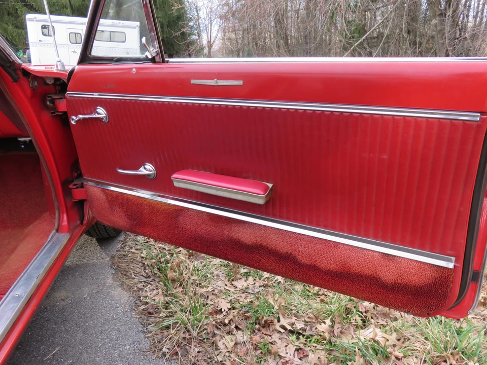 1962 Pontiac Tempest - Image 28 of 31