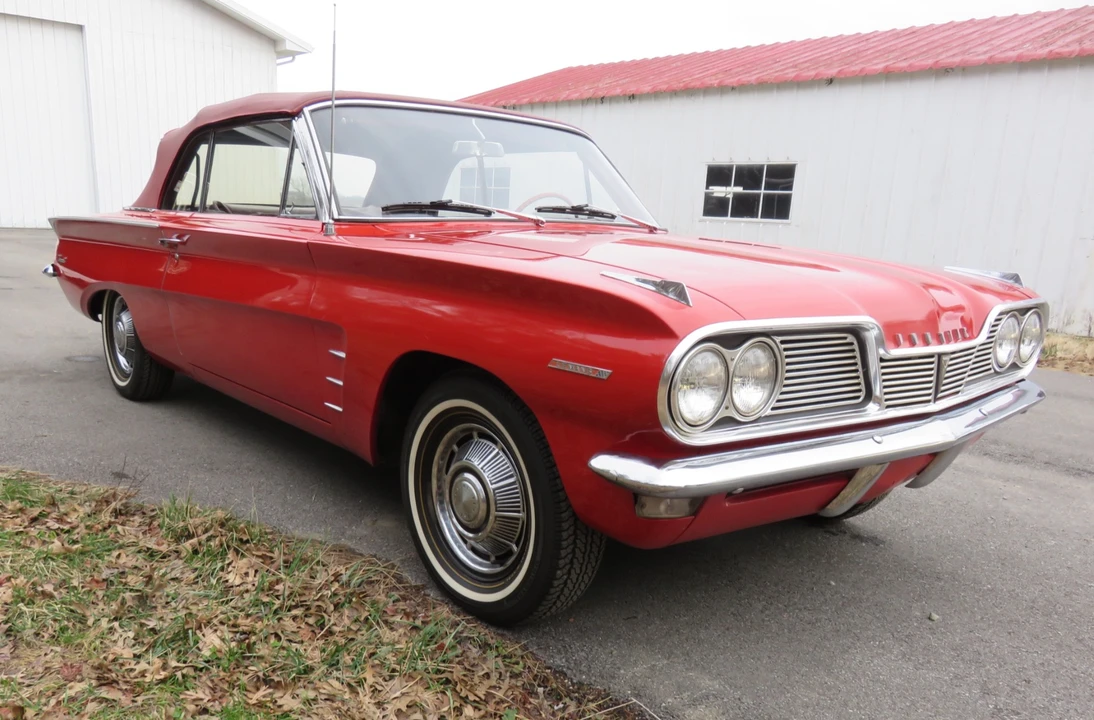 1962 Pontiac Tempest - Image 9 of 31