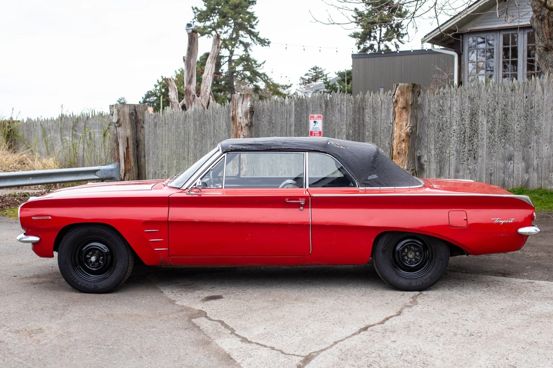 1962 Pontiac Tempest - Image 16 of 31