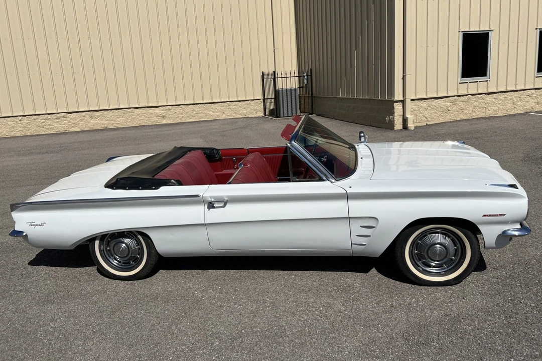 1962 Pontiac Tempest - Image 10 of 31