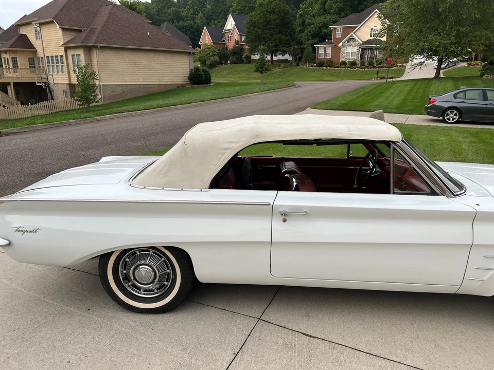 1962 Pontiac Tempest - Image 25 of 31