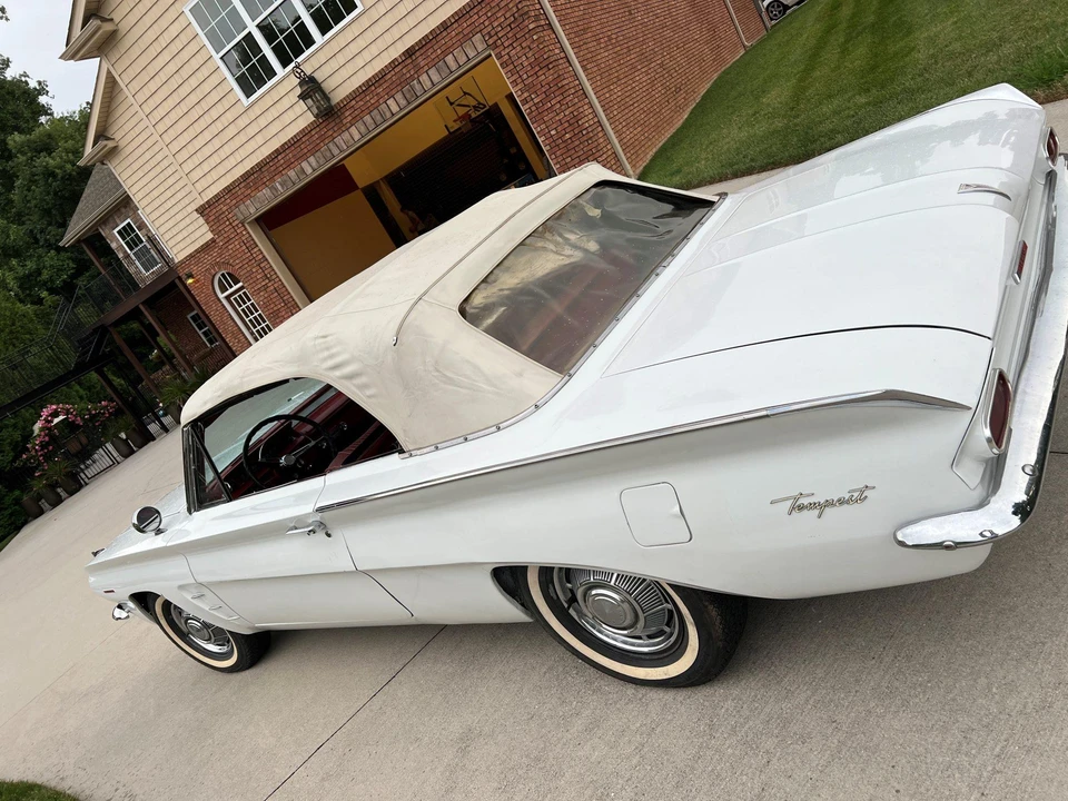 1962 Pontiac Tempest - Image 26 of 31