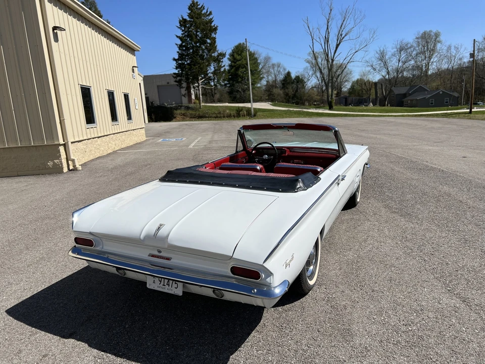 1962 Pontiac Tempest - Image 14 of 31