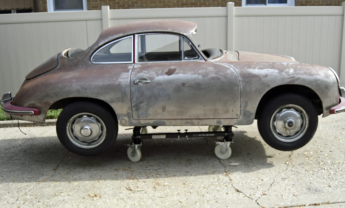 1962 Porsche 356 B - Image 4 of 31
