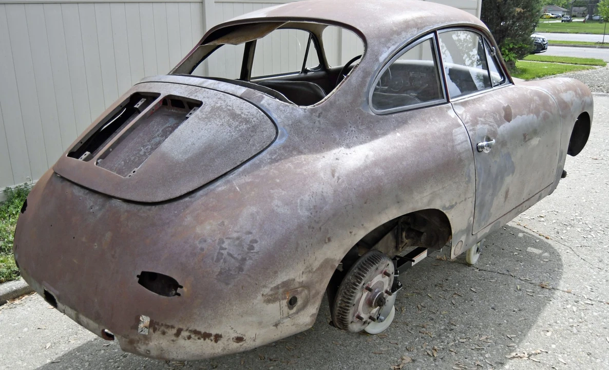 1962 Porsche 356 B - Image 13 of 31