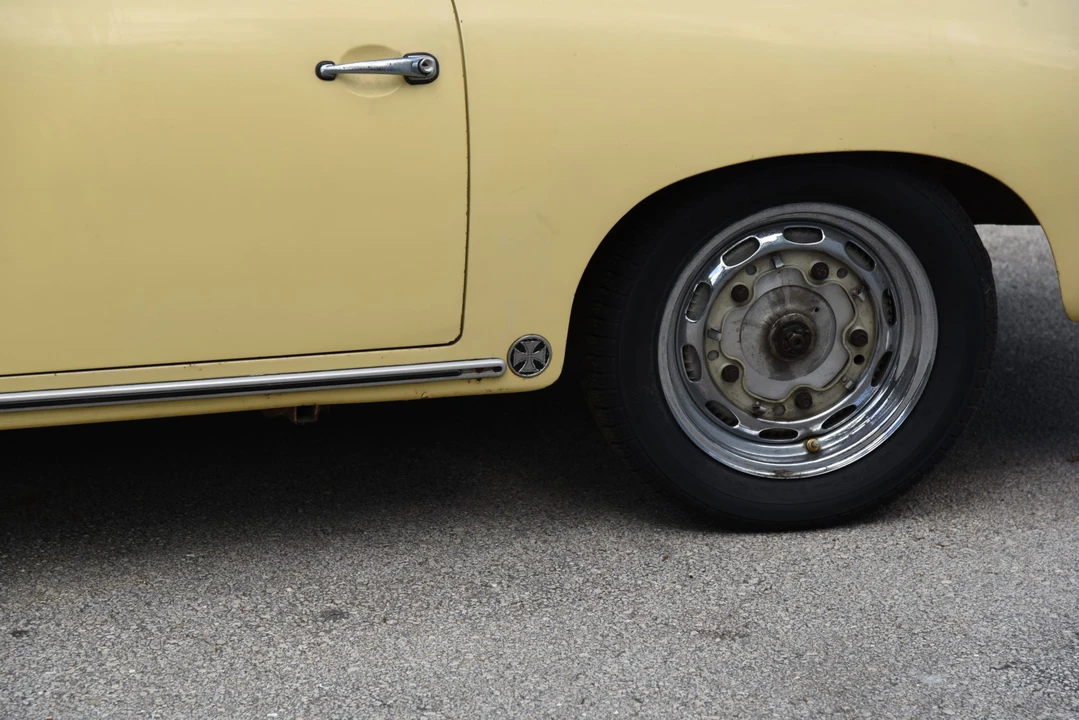 1962 Porsche 356 B - Image 25 of 31
