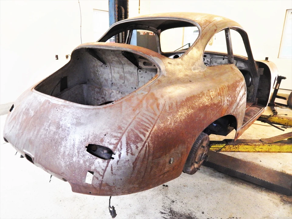 1962 Porsche 356 B - Image 8 of 31
