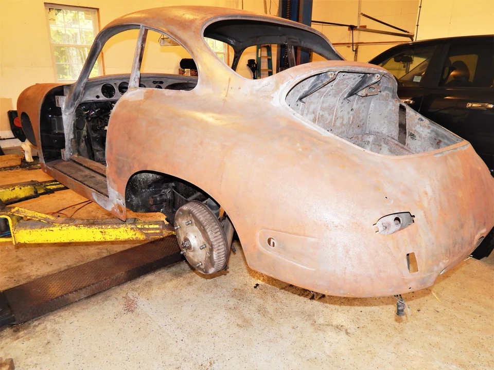 1962 Porsche 356 B - Image 6 of 31