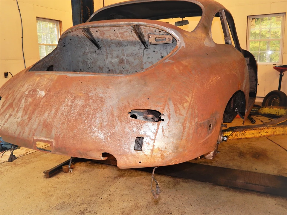 1962 Porsche 356 B - Image 4 of 31