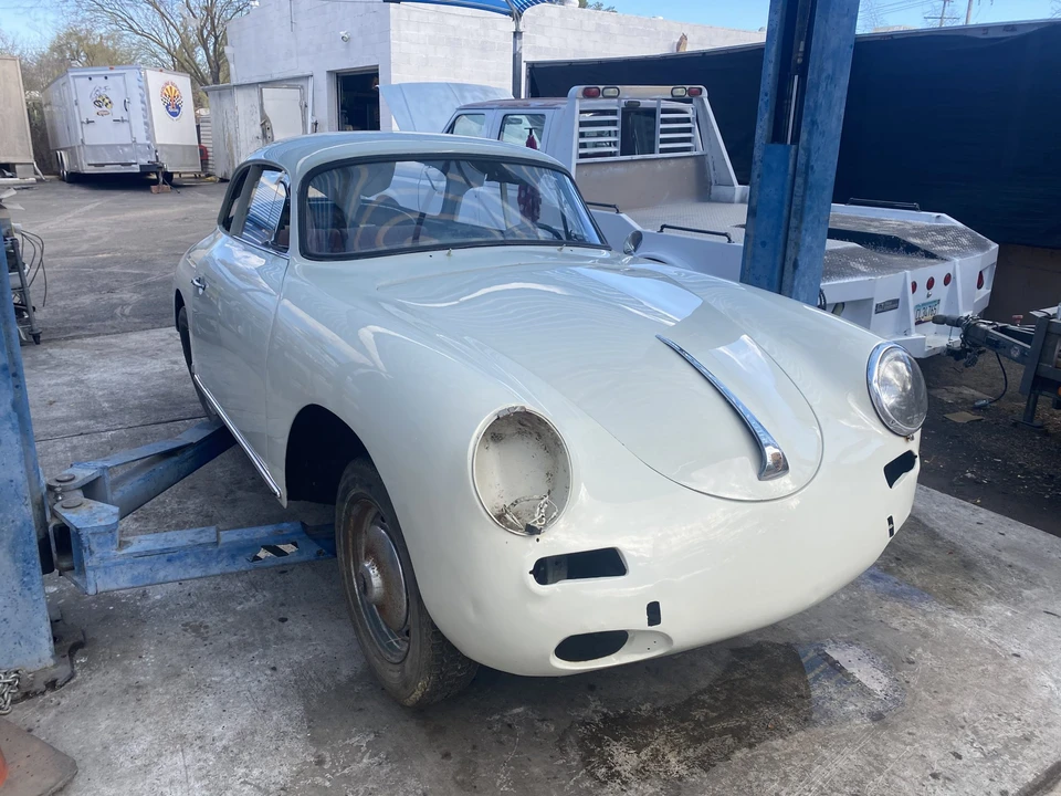 1962 Porsche 356 B - Image 6 of 31