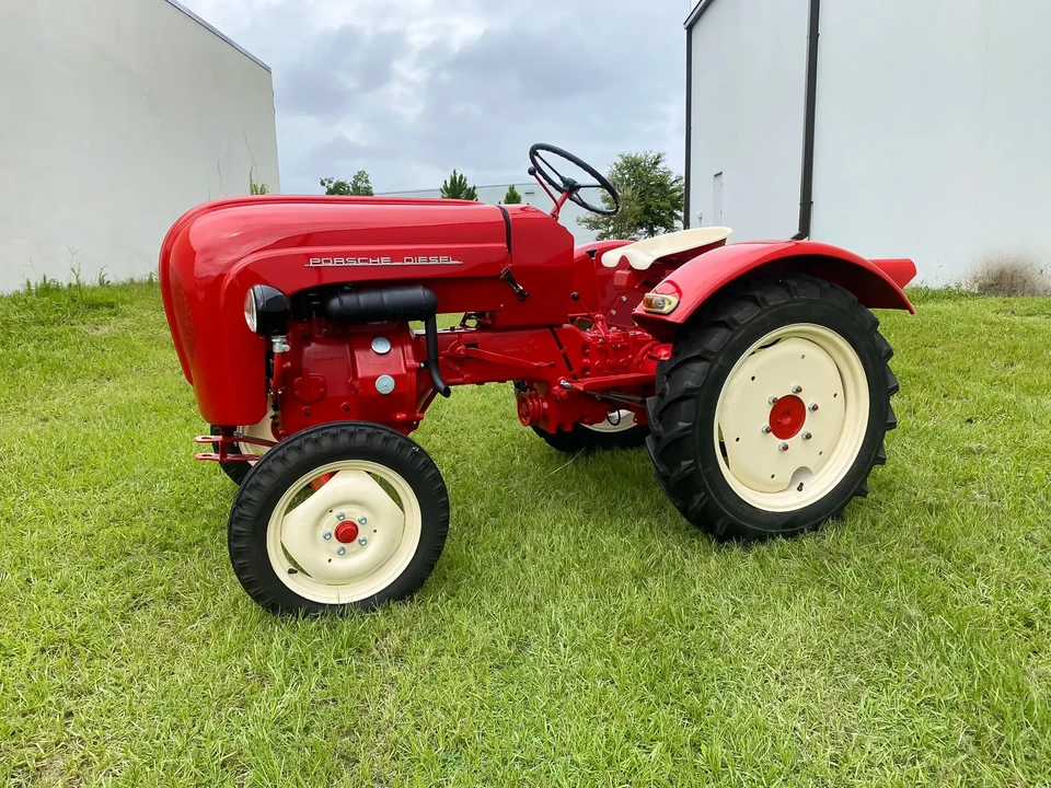 1962 Porsche Tractors - Image 4 of 6